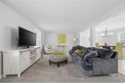 762 Summit Circle SE, North Canton, OH 44720 - Photo 5