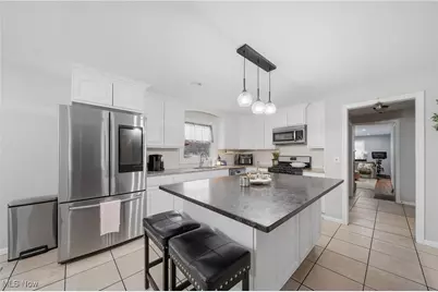 762 Summit Circle SE, North Canton, OH 44720 - Photo 11