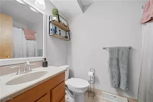 762 Summit Cir SE, North Canton, OH 44720 - Photo 19