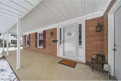 762 Summit Circle SE, North Canton, OH 44720 - Photo 31