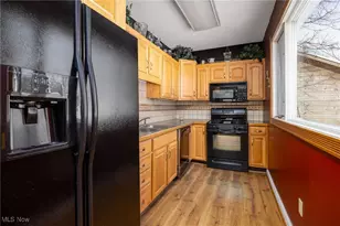 851 Cleveland Ave, Orrville, OH 44667 - Photo 9