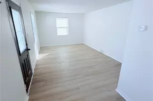 4218 W 143rd St, Loveland, OH 44135 - Photo 3