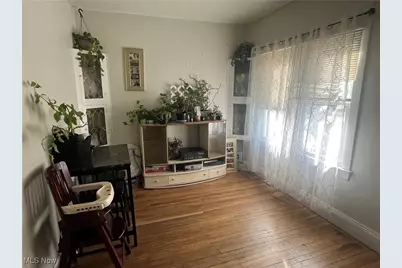 7409 Dearborn Avenue, Loveland, OH 44102 - Photo 7