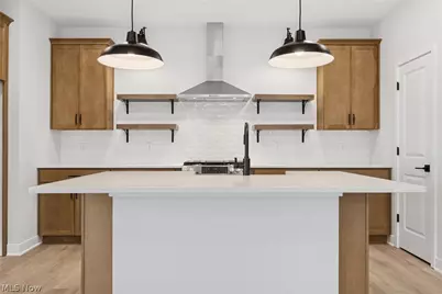 2164 Myla Way, Amherst, OH 44001 - Photo 7