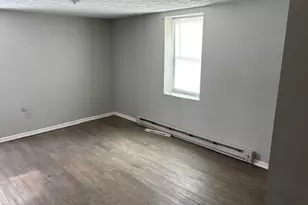 4736 E High St, Mantua, OH 44255 - Photo 7