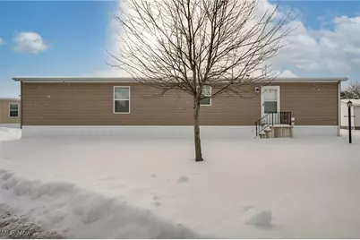 348 Robin Drive, Elyria, OH 44035 - Photo 1