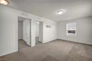 348 Robin Dr, Elyria, OH 44035 - Photo 27