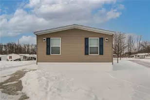 348 Robin Dr, Elyria, OH 44035 - Photo 45