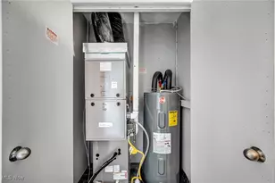 348 Robin Dr, Elyria, OH 44035 - Photo 41