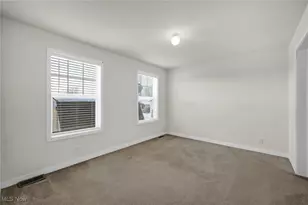 348 Robin Dr, Elyria, OH 44035 - Photo 23