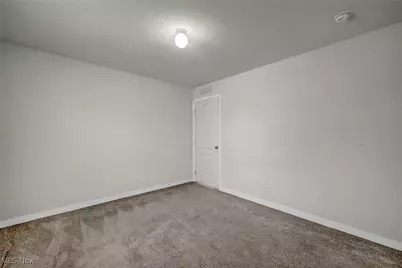 348 Robin Drive, Elyria, OH 44035 - Photo 31