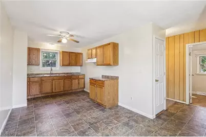 1254 Welsh Avenue, Akron, OH 44314 - Photo 7