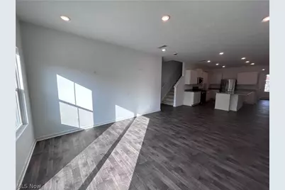 5076 Shepherds Glen, Willoughby, OH 44094 - Photo 7