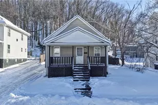 311 Dean St, Akron, OH 44304 - Photo 1