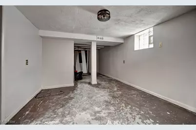 311 Dean Street, Akron, OH 44304 - Photo 19