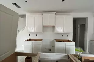 5079 Shepherds Gln, Willoughby, OH 44094 - Photo 3