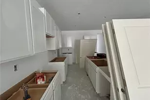 5081 Shepherds Gln, Willoughby, OH 44094 - Photo 3