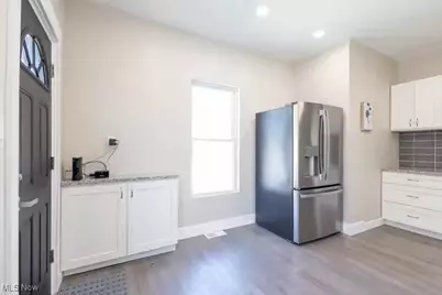 2164 E 87th Street, Loveland, OH 44106 - Photo 7