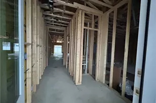 5082 Shepherds Gln, Willoughby, OH 44094 - Photo 3