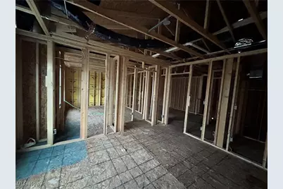 5082 Shepherds Glen, Willoughby, OH 44094 - Photo 7