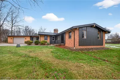 3863 Wiltshire Road, North Royalton, OH 44133 - Photo 1