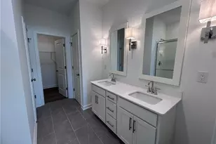 5083 Shepherds Gln, Willoughby, OH 44094 - Photo 9