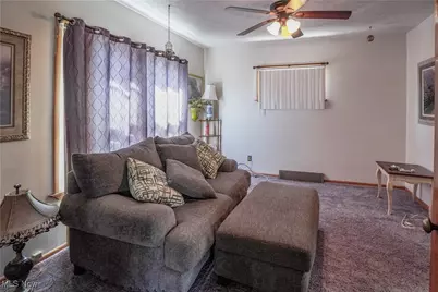 1521 Gibbs Avenue NE, Canton, OH 44705 - Photo 7