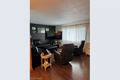 8069 Orchardway Street NW, North Canton, OH 44720 - Photo 5