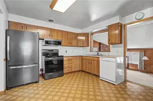 349 Bell Ave, Columbiana, OH 44408 - Photo 7