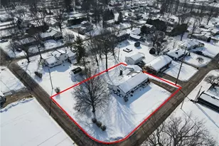 349 Bell Ave, Columbiana, OH 44408 - Photo 3