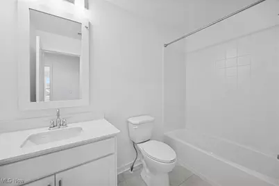 5085 Shepherds Glen, Willoughby, OH 44094 - Photo 11