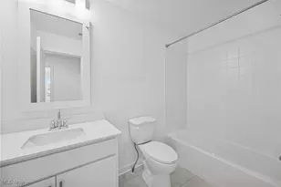 5085 Shepherds Gln, Willoughby, OH 44094 - Photo 11