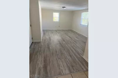 35755 Miles Road, Moreland Hills, OH 44022 - Photo 13