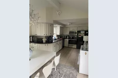 35755 Miles Road, Moreland Hills, OH 44022 - Photo 11