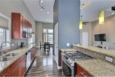 2239 City View Drive, Loveland, OH 44112 - Photo 3