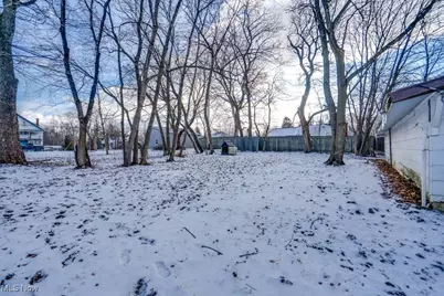 870 Parkway Boulevard, Alliance, OH 44601 - Photo 3