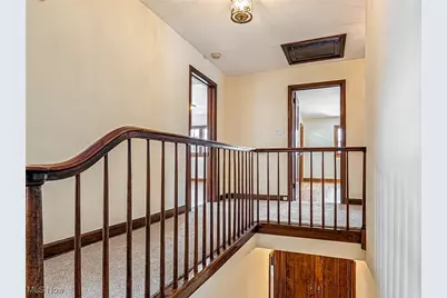 931 Amelia Avenue, Akron, OH 44302 - Photo 21