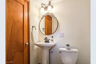 931 Amelia Avenue, Akron, OH 44302 - Photo 19