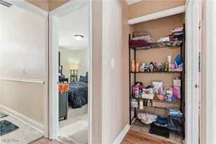 4011 Crest Dr, Loveland, OH 44109 - Photo 23