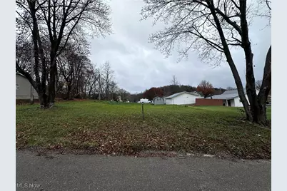 708 S 7th Street, Cambridge, OH 43725 - Photo 3