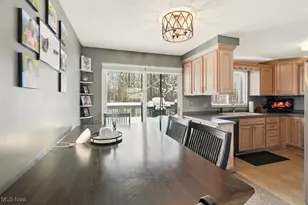 307 Washington Dr, Northfield, OH 44067 - Photo 9