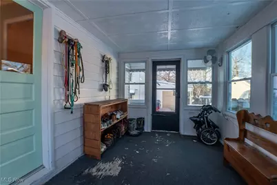 147 Woolf Avenue, Akron, OH 44312 - Photo 33