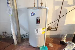 477 W 39th St, Shadyside, OH 43947 - Photo 23