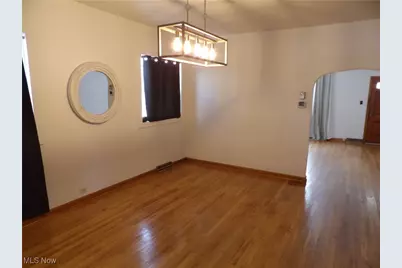 477 W 39th Street, Shadyside, OH 43947 - Photo 9