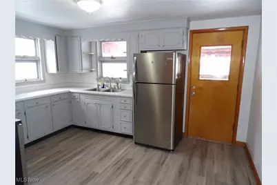 477 W 39th Street, Shadyside, OH 43947 - Photo 13