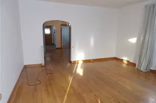 477 W 39th St, Shadyside, OH 43947 - Photo 7