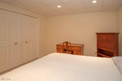 9042 Canal Place NW, Massillon, OH 44647 - Photo 39