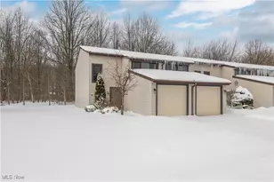 6398 Forest Park Dr, North Ridgeville, OH 44039 - Photo 3