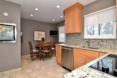 23575 Shelburne Road, Huber Heights, OH 44122 - Photo 15