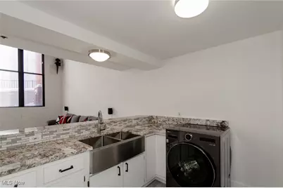 1133 W 9th Street #120, Loveland, OH 44113 - Photo 11